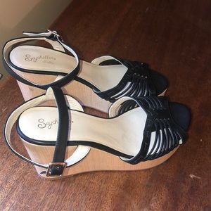 Black and Tan platform wedges